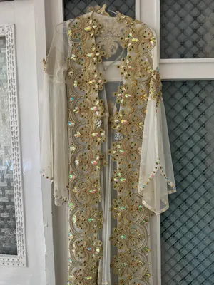 To”y marosimlar uchun uzun kastyum 1