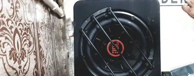 Активный сабвуфер JBL 1