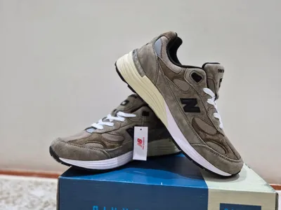 NEW BALANCE M992 GREY, Made in Vietnam 1