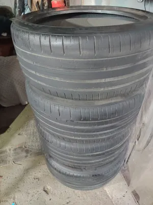 Продам шины тесла итд 19 с шумкой 1