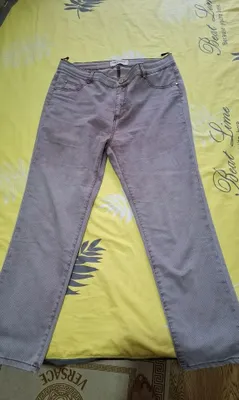 Продается жинсы женские 1