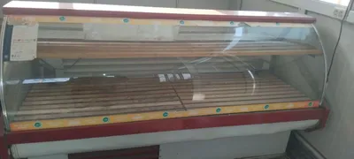 Витринный холодильник