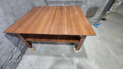 Письменный стол, размер 150×150, состояние хорошее 1