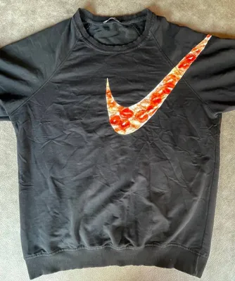 Свитшот Nike Big Swoosh «Lips» 1