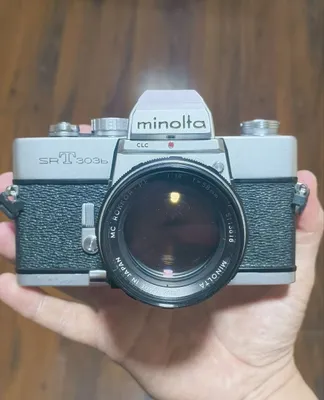 Minolta SRT-303b va Minolta Rokkor 58mm f1.4 sotiladi 1