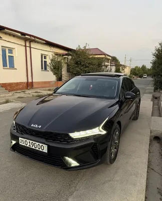 Kia K5: краска свежая, капот и крылья покрыты защитной плёнкой 1