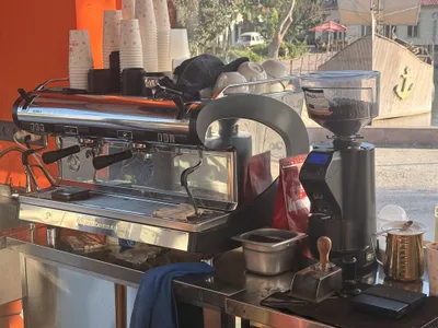 Кофемашина и кофемолка Nuova Simonelli в комплекте 1