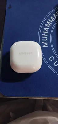 Samsung Galaxy Buds 2 Original (в идеальном состоянии) или Samsung Galaxy Bud 1