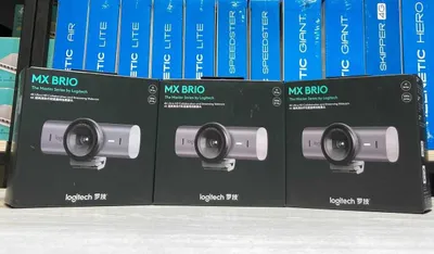 Веб-камера Logitech MX Brio 1
