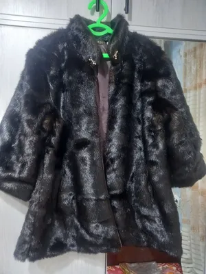 Продаётся женская шуба