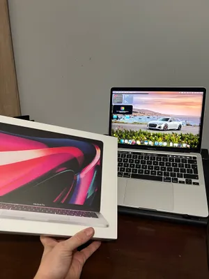MacBook Pro M2 13, 16/256 1