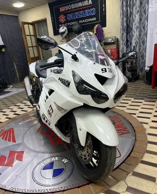 Kawasaki ZX14R, 2013 год, срочно, 1441 куб. см, идеальный, без проблем 1