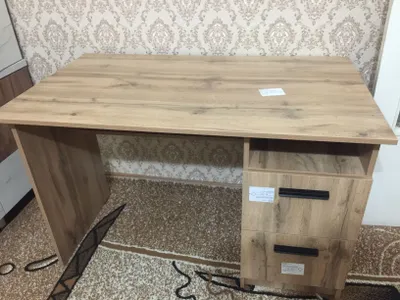 Стол для компьютера , stol sotiladi 1