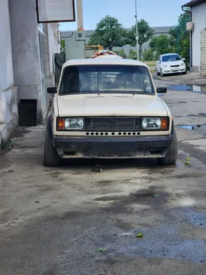 ВАЗ 2105 срочно продаётся 1