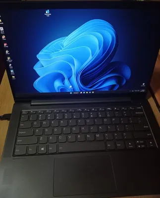 Продаётся ноутбук Lenovo 1