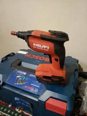 Продаю гайковёрти Makita DTW 190. 1