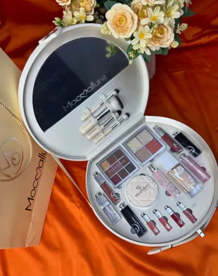 Набор MAC Allure «Ракушка» 1