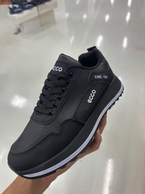 eco black krossovkalari