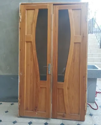 Продается дверь, деревянные