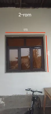 Продаётся деревянная оконная рама 1