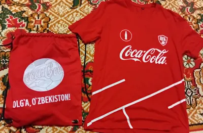 Cococola sumka futbolka 1
