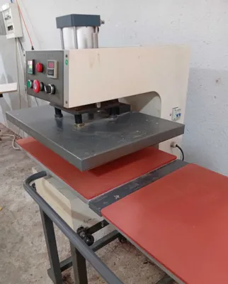 Yarim avtomatik termopress 40*60 1