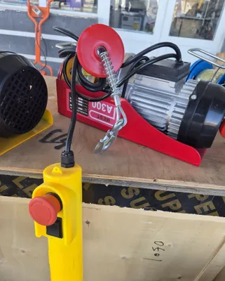 Jizzaxda elektr lebedka 1
