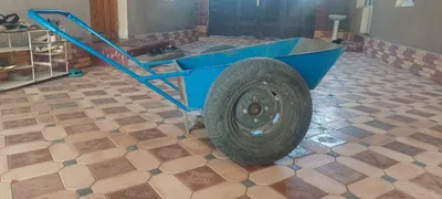 Продаётся тележка.