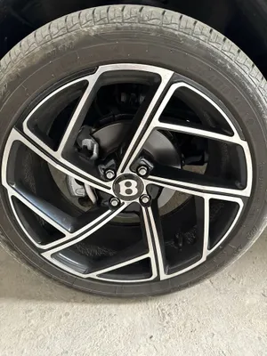 Ищу диски Bentley 18-го размера 1