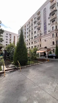 2 xonali kvartira, 60 m2, Yakkasaroy 1