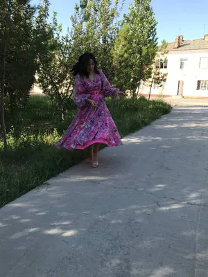 Ayollar ko‘ylagi sotiladi. Ishlab chiqarilgan: Turkiya. 1