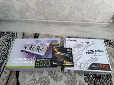 Материнская плата (Motherboard) X870E Aorus Pro Ice (New) новый