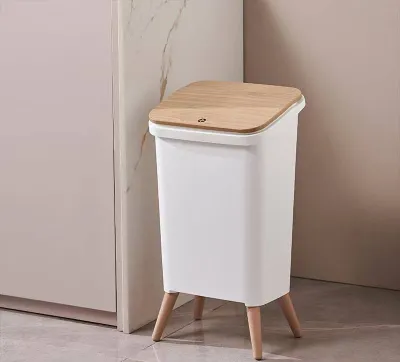 Oyoqchali plastik axlat qutisi 1