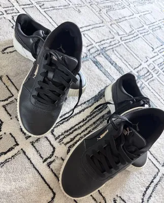 Продаются оригинальные кроссовки Puma. Верх — кожа, состояние отличное, размер 37 1