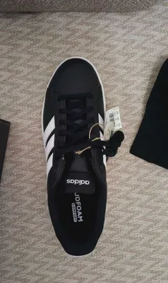ADIDAS krossovkalari 1