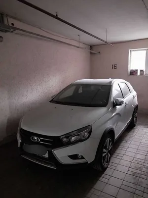 LADA Vesta SW Cross 2021 г.в., вариатор, пробег 8400 км, белая. 1
