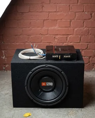 Sambufer JBL (1200) + usilitel KENWOOD (500W) 1