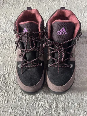 Adidas yarim poyabzal 37-38 1