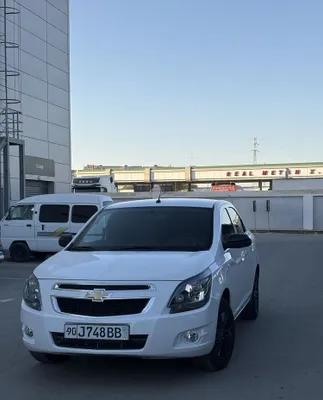 Chevrolet Cobalt Midnight 2025 1