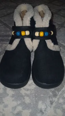 Ugg etiklar 1