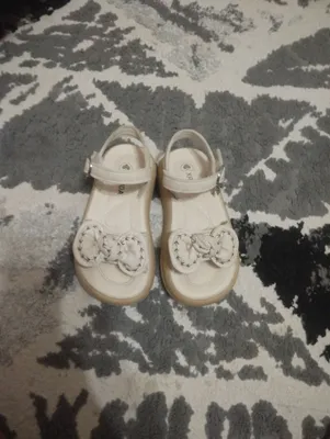 qiz bolalar oyoq kiyimk