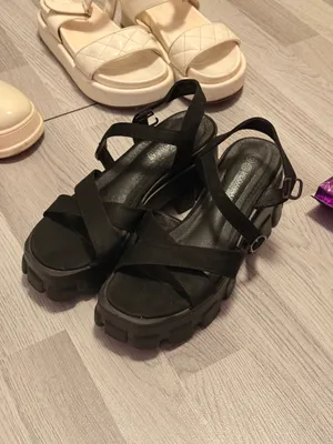 38 o‘lchamli bosonozhkalar