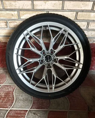 Продам шина Delmax почти новый 245/40/R19 1
