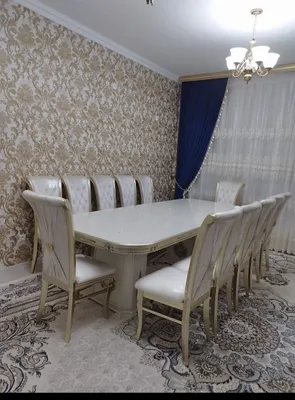 Стол и стулья длиной 3,20 и 3,60 м. Качество отличное. 1