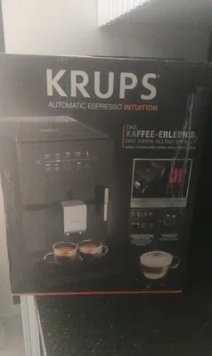 KRUPS EA870810 kofe mashinasi 1