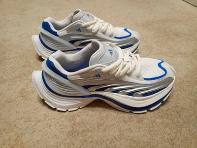 Новые кроссовки Adidas Monstr, 45 размер 1