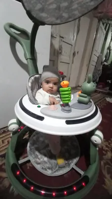 Ходунок с музыкальным светом, есть музыка