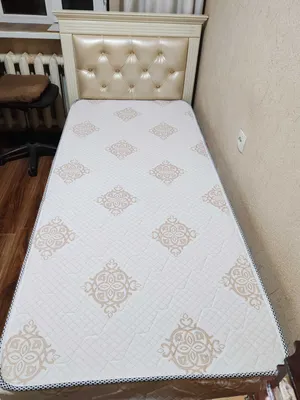 Ko‘zguli pardoz stoli 1