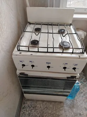 Продаётся газовая плита 1