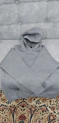 Продам худи Uniqlo 1